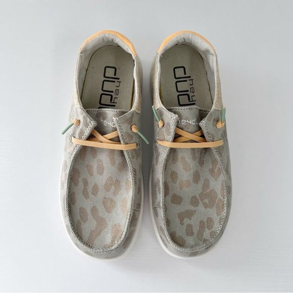 Hey Dude Shoes - Hey Dude Women’s Shoes Wendy Rise Leopard Azure Size 7